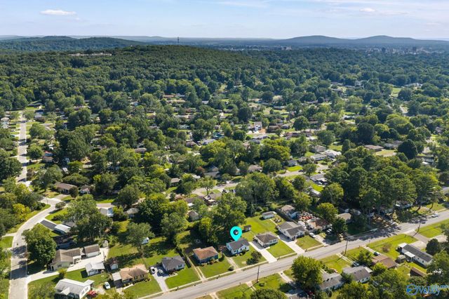 1824 Oakwood Avenue NE, Huntsville, AL 35811