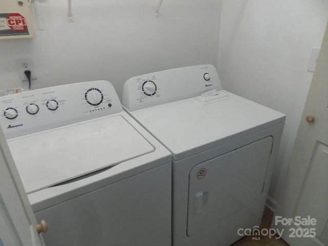 3216 Lasalle Street, Charlotte, NC 28216