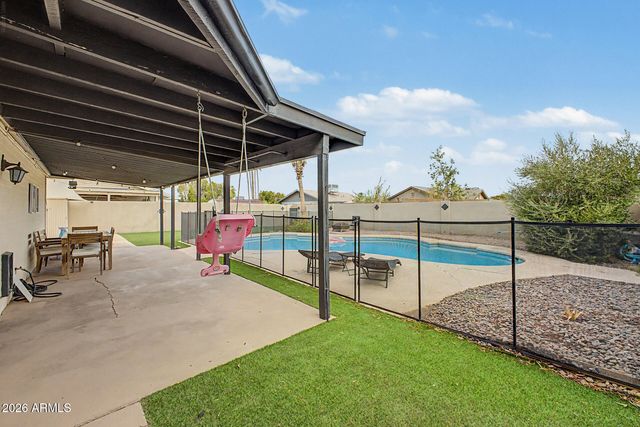 324 W SANTA CRUZ Drive, Tempe, AZ 85282