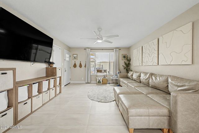 324 W SANTA CRUZ Drive, Tempe, AZ 85282