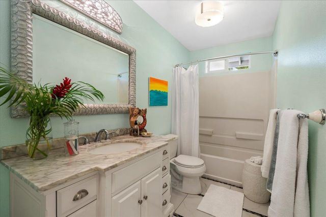 220 Oluea Cir, Kihei, HI 96753