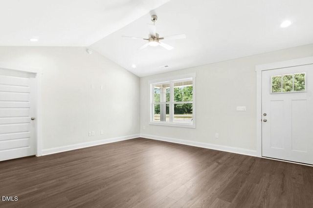 5998 Nc-50 S, Benson, NC 27504