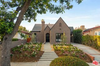 3749 W 59th Street, Los Angeles, CA 90043