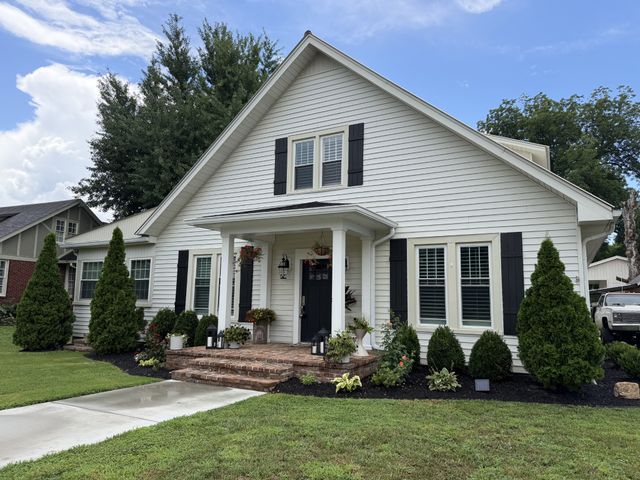 105 Ross Ave, Mcminnville, TN 37110