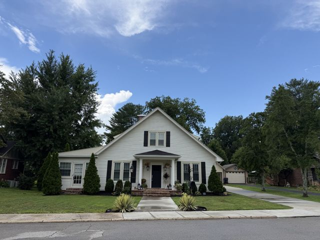 105 Ross Ave, Mcminnville, TN 37110