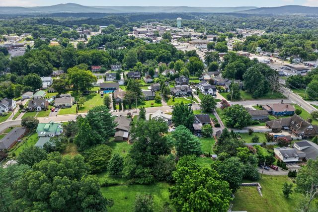 105 Ross Ave, Mcminnville, TN 37110