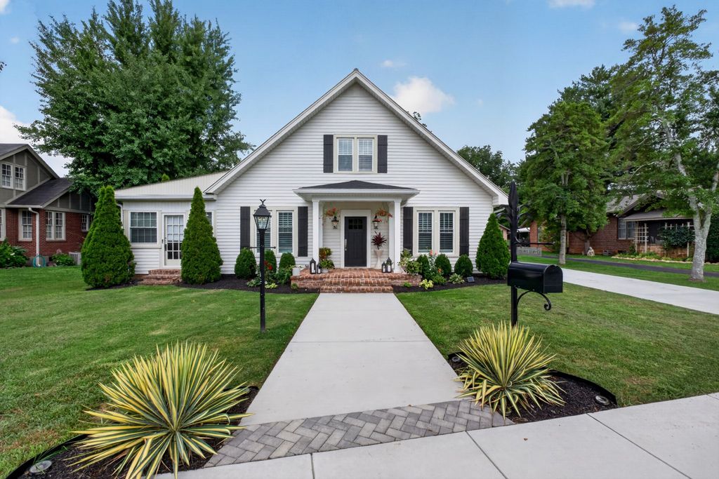 105 Ross Ave, Mcminnville, TN 37110