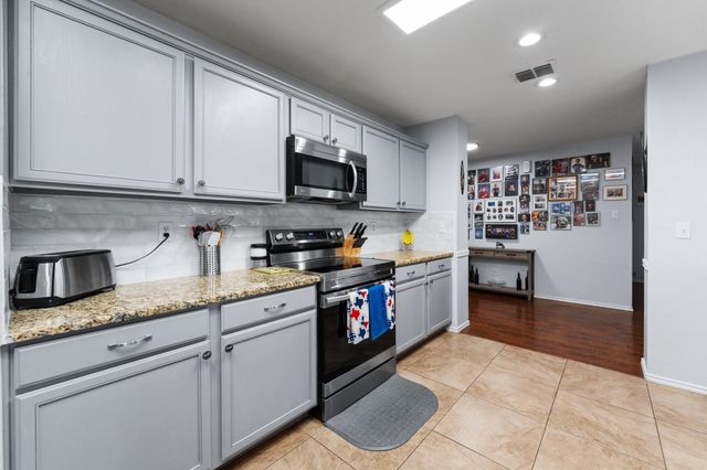 1208 Scarlet Sage Parkway, Burleson, TX 76028
