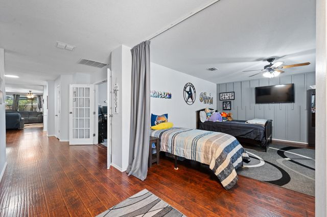 1208 Scarlet Sage Parkway, Burleson, TX 76028