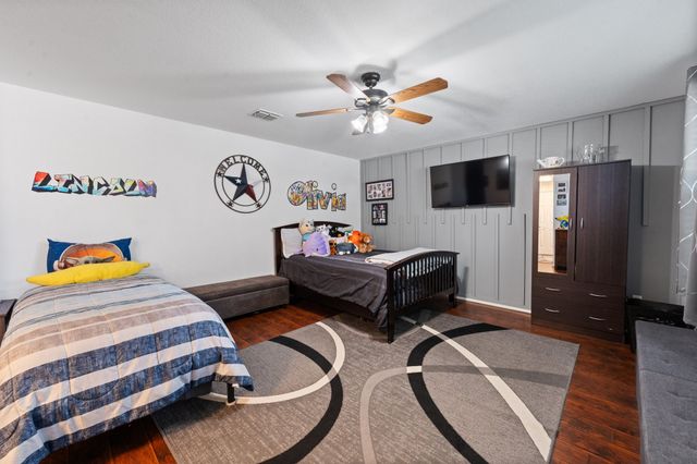 1208 Scarlet Sage Parkway, Burleson, TX 76028