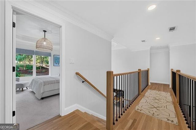 110 Valley Summit Court, Roswell, GA 30075