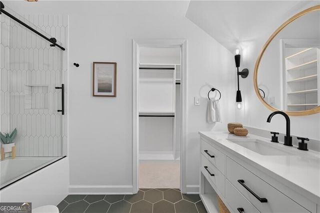 110 Valley Summit Court, Roswell, GA 30075