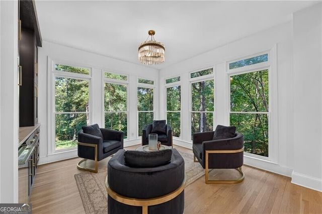 110 Valley Summit Court, Roswell, GA 30075