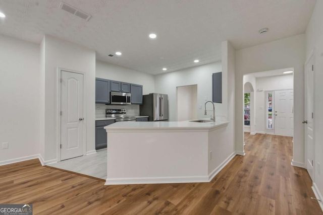 20 Pine Canyon Drive SW 13, Atlanta, GA 30331