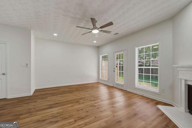 20 Pine Canyon Drive SW 13, Atlanta, GA 30331
