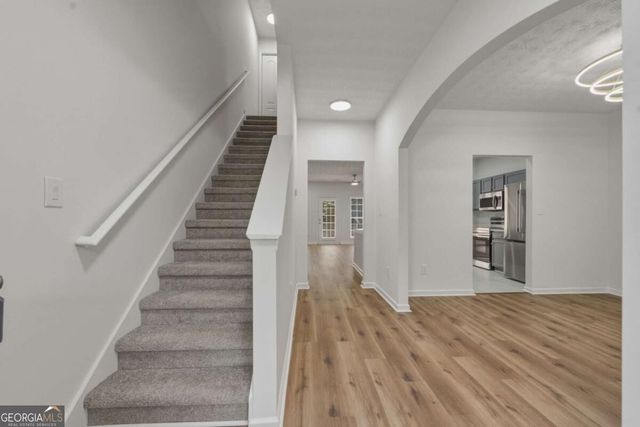 20 Pine Canyon Drive SW 13, Atlanta, GA 30331