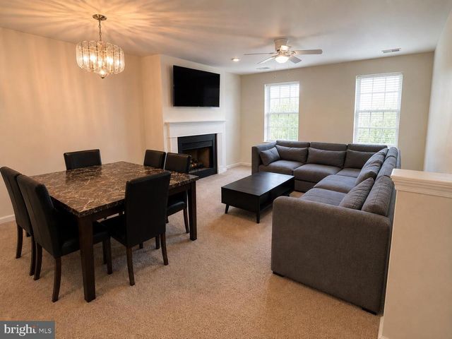 1409 HUNTINGDON MEWS, Clementon, NJ 08021