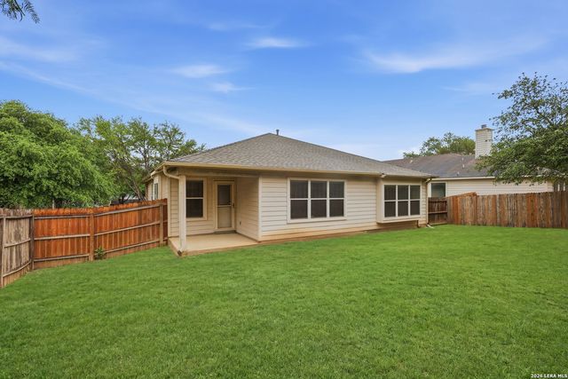 15623 HASTINGS PARK, Selma, TX 78154