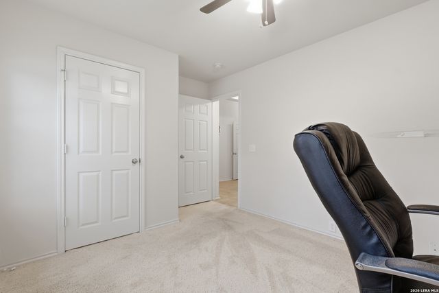 15623 HASTINGS PARK, Selma, TX 78154