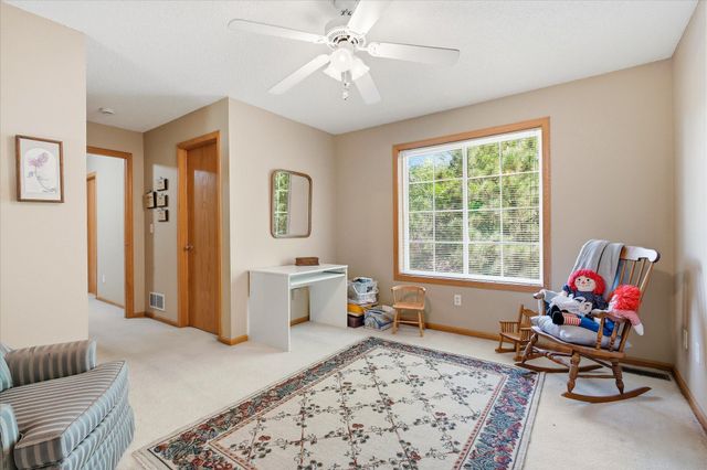 6079 Courtly Alcove B, Woodbury, MN 55125