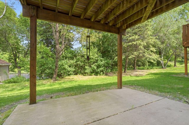 6079 Courtly Alcove B, Woodbury, MN 55125