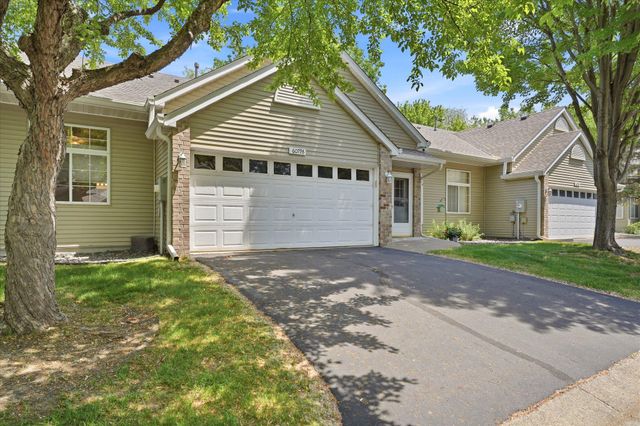 6079 Courtly Alcove B, Woodbury, MN 55125