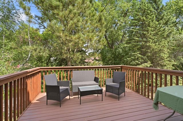 6079 Courtly Alcove B, Woodbury, MN 55125