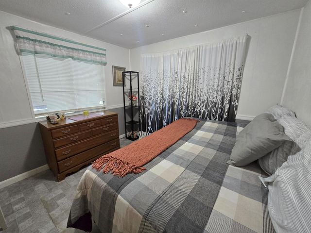 2612 SE 29th Street, Okeechobee, FL 34974