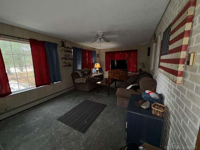 2161 N Bringold Avenue, Greenwood Twp, MI 48625