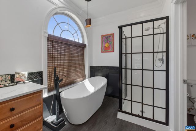 65 BLUE RIDGE TER, Zion Crossroads, VA 22942