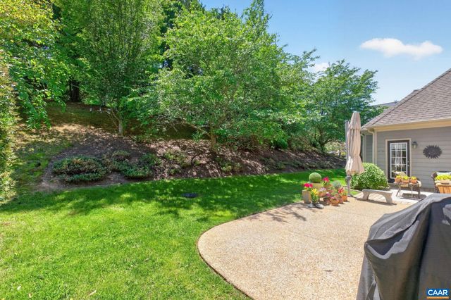 65 BLUE RIDGE TER, Zion Crossroads, VA 22942