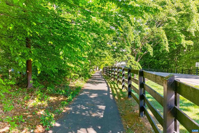 65 BLUE RIDGE TER, Zion Crossroads, VA 22942
