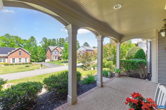 65 BLUE RIDGE TER, Zion Crossroads, VA 22942