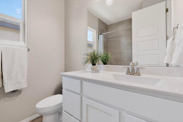 2304 Melon Ridge Loop NE, Rio Rancho, NM 87144