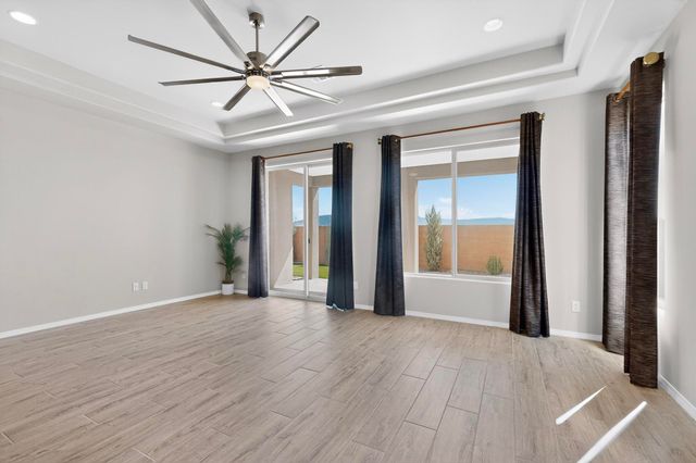 2304 Melon Ridge Loop NE, Rio Rancho, NM 87144