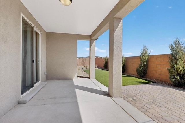 2304 Melon Ridge Loop NE, Rio Rancho, NM 87144