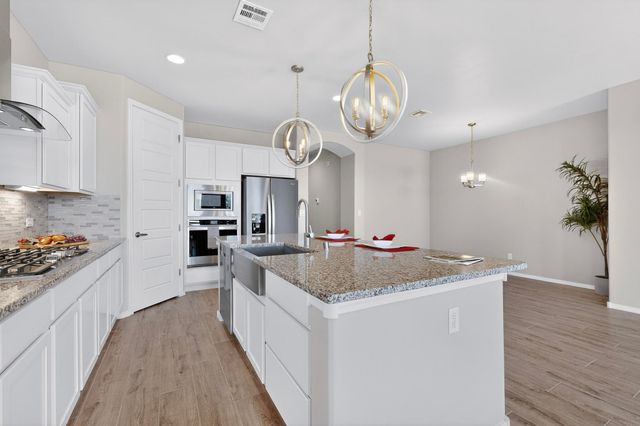 2304 Melon Ridge Loop NE, Rio Rancho, NM 87144