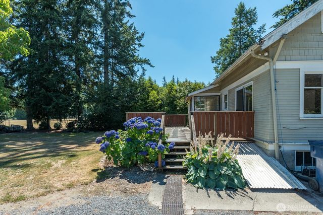 13701 51st Avenue NE, Marysville, WA 98271