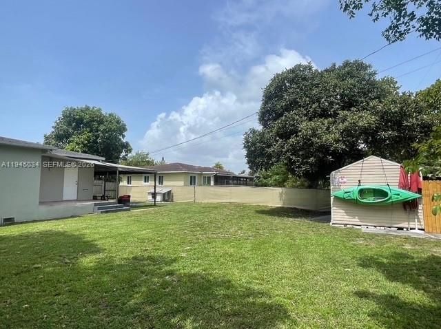 7 NW 116th St, Miami, FL 33168