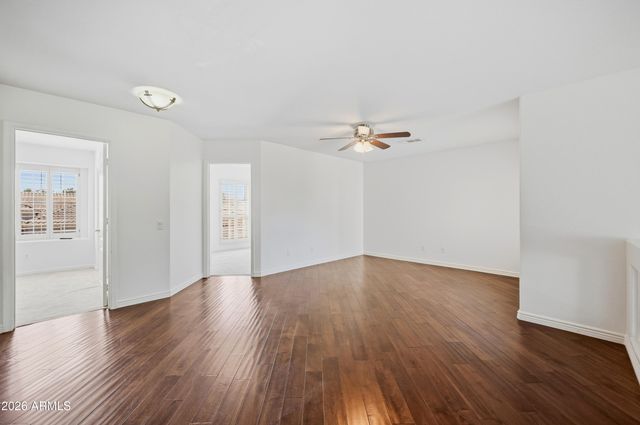 1054 E Golden Court, Chandler, AZ 85225