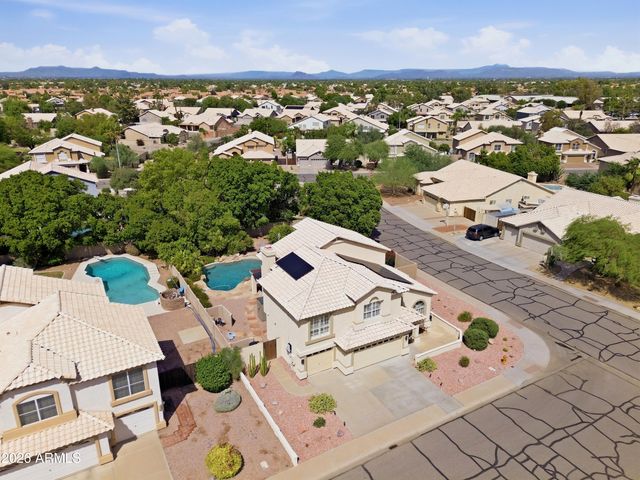 1054 E Golden Court, Chandler, AZ 85225