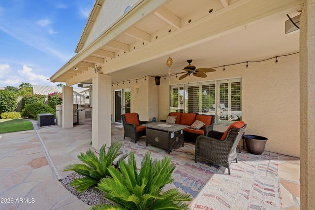 1054 E Golden Court, Chandler, AZ 85225