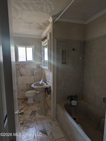 14106 Lavelle Drive, Gulfport, MS 39503