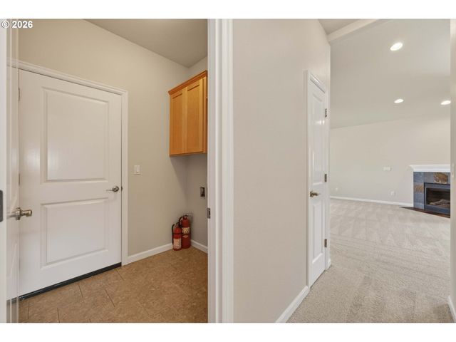10817 Ne 103RD St, Vancouver, WA 98662