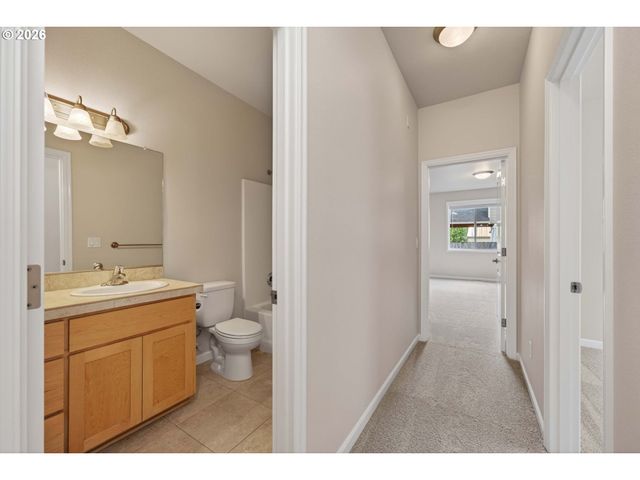 10817 Ne 103RD St, Vancouver, WA 98662