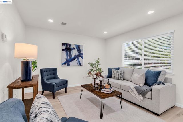 3667 Carrigan Cmn, Livermore, CA 94550