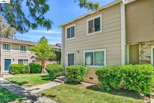 3667 Carrigan Cmn, Livermore, CA 94550