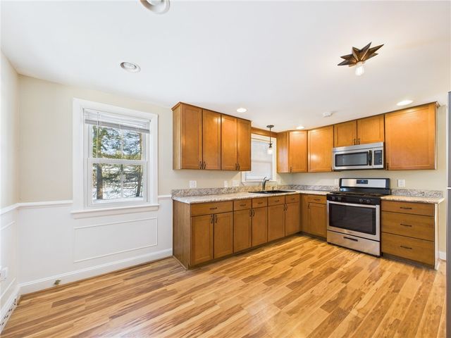 20 MacArthur Drive, Smithfield, RI 02917