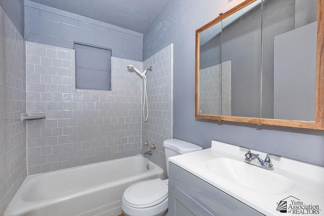 2617 S Las Palmas Vista Ave, Yuma, AZ 85364