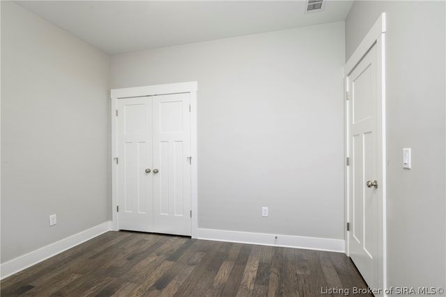 3910 Windsor Creek Drive, New Albany, IN 47150